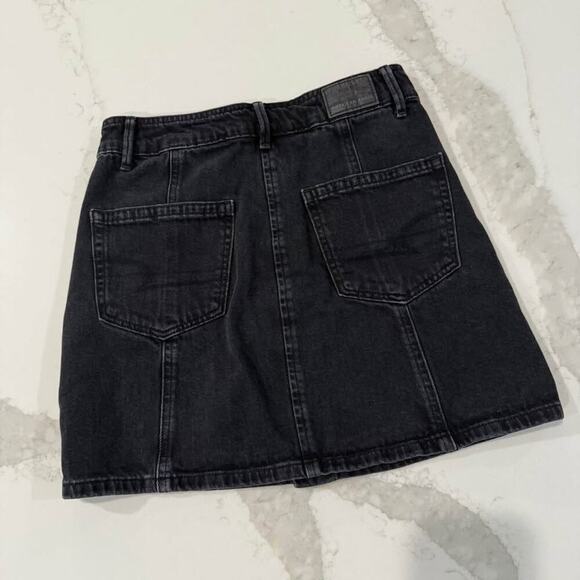 American Eagle High Rise A-Line Button Down Black Denim Skirt Women's 00 Preppy - Picture 4 of 7